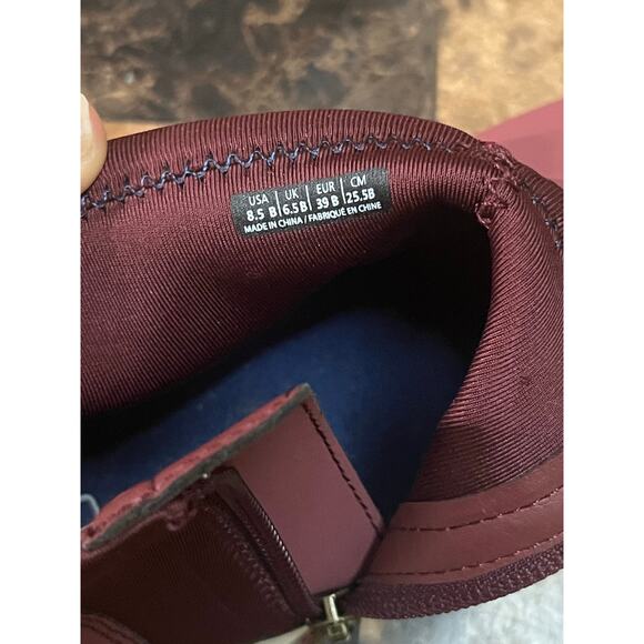 Spenco Women's Paddock Ankle Boot in burgundy neoprene - Picture 6 of 8